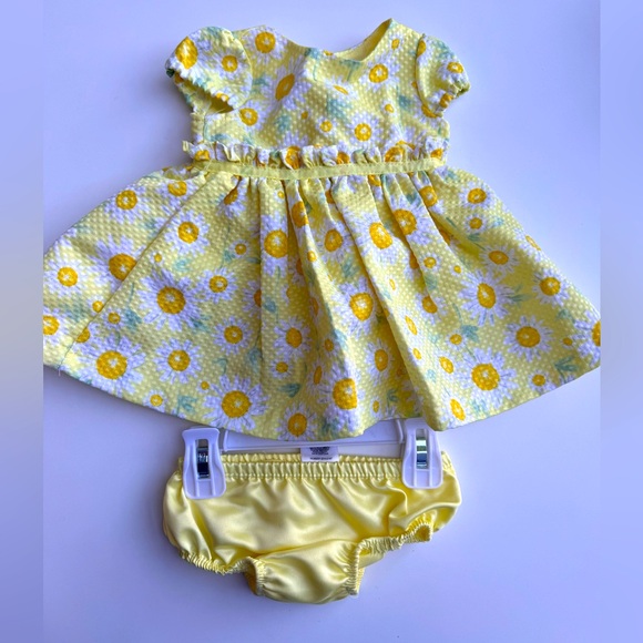 Nanette Baby Other - NWT nannette baby yellow dress with diaper cover